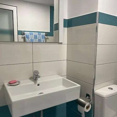 Bakuli 3* Gjirokastra