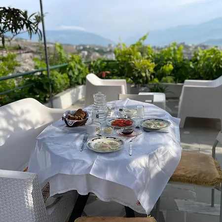 Bakuli Gæstehus Gjirokastër