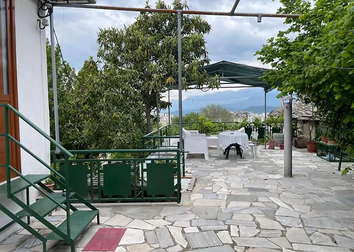 Bakuli 3* Gjirokastër