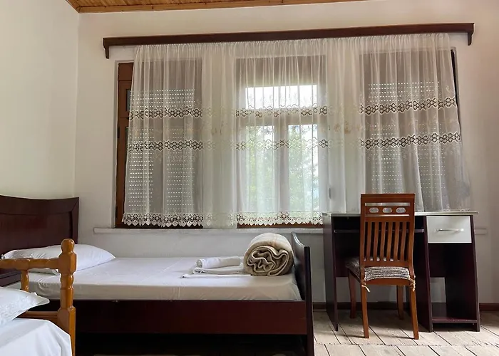 Bakuli 3* Gjirokastër