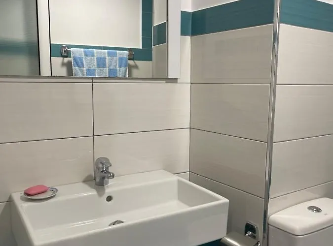 Bakuli 3* Gjirokastër