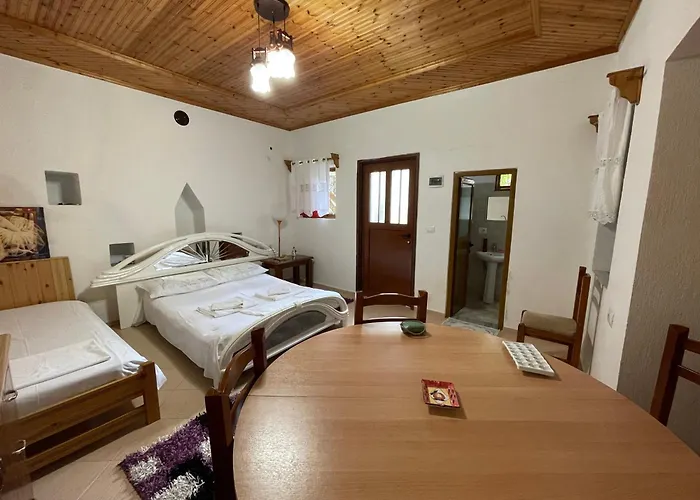 Bakuli 3* Gjirokastër